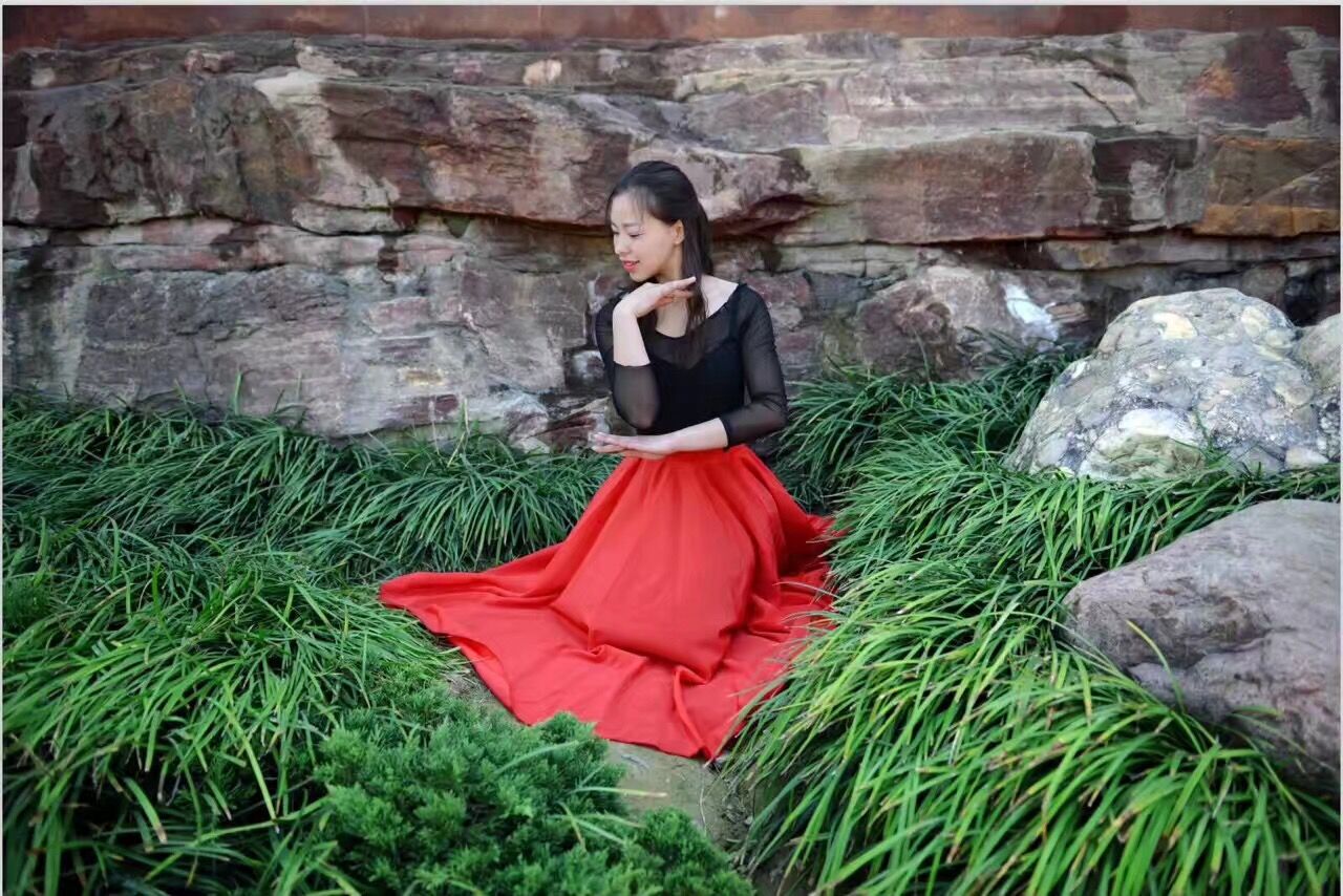 王玉洁.jpg 王玉洁.jpg