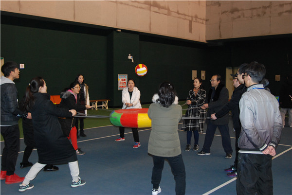 素质拓展掠影.jpg 素质拓展掠影.jpg