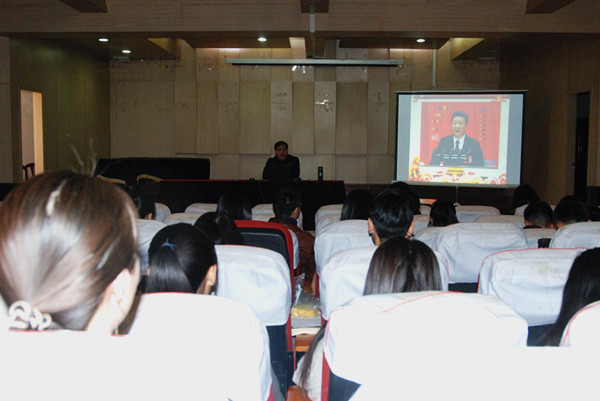 报告会现场_副本.jpg 报告会现场_副本.jpg