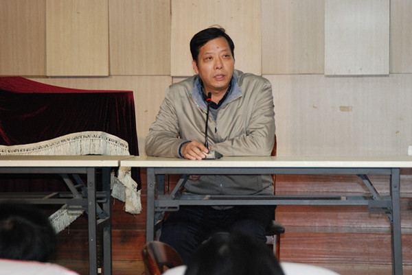 杨玉海书记讲话1.jpg 杨玉海书记讲话1.jpg