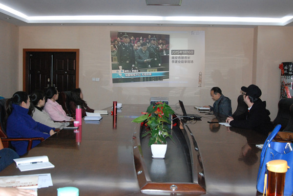 永远在路上2_副本.jpg 永远在路上2_副本.jpg